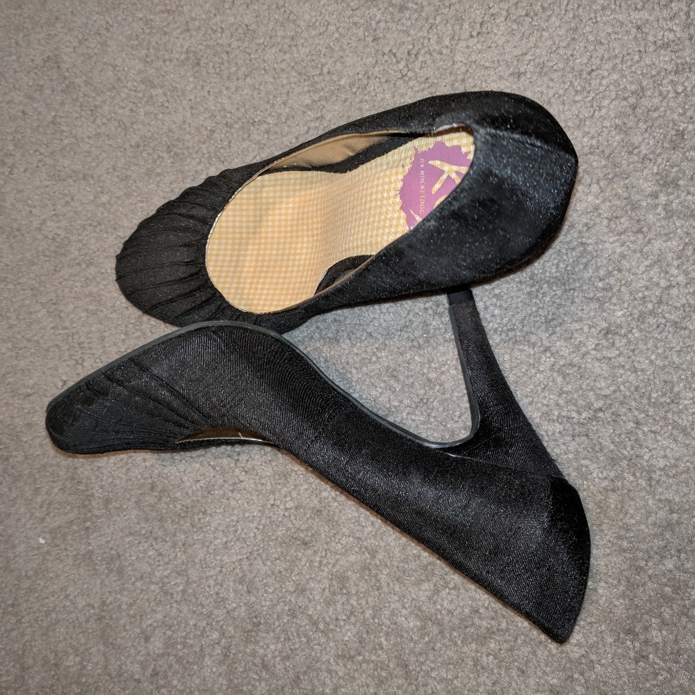 NWOT Black Heels
